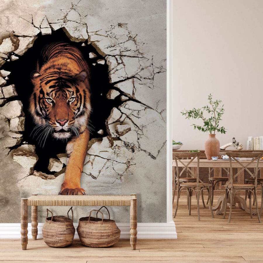 La tigre che esce da un buco nel muro