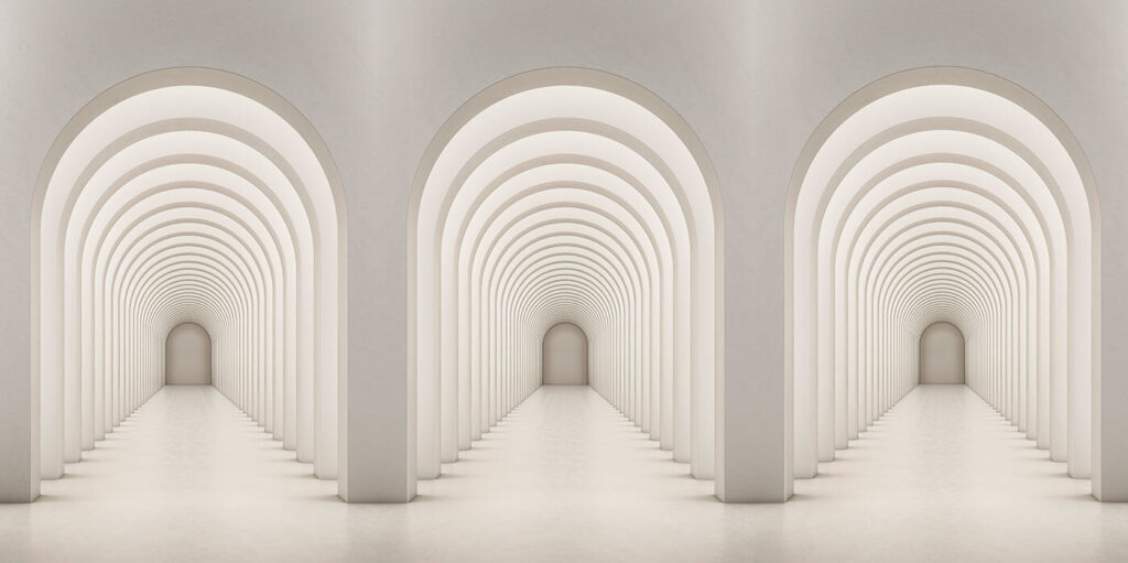Corridoio bianco con finestre ad arco Corridoio bianco con finestre ad arco