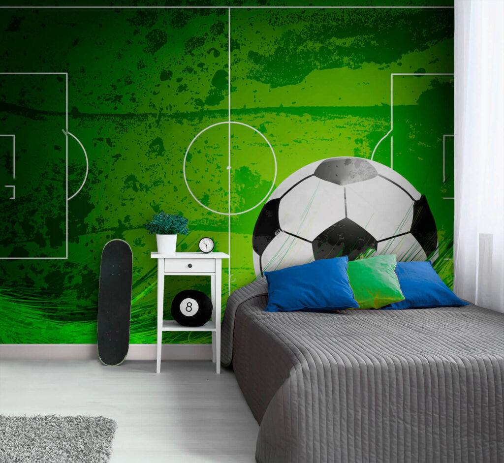 u72784pir1 1024x941 - Pallone da calcio su un campo verde - tegory