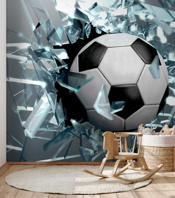 Palla da calcio che sfonda il vetro Palla da calcio che sfonda il vetro