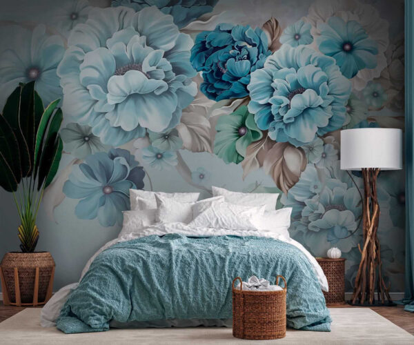 Composizione floreale blu tenue in fiore. Composizione floreale blu tenue in fiore.