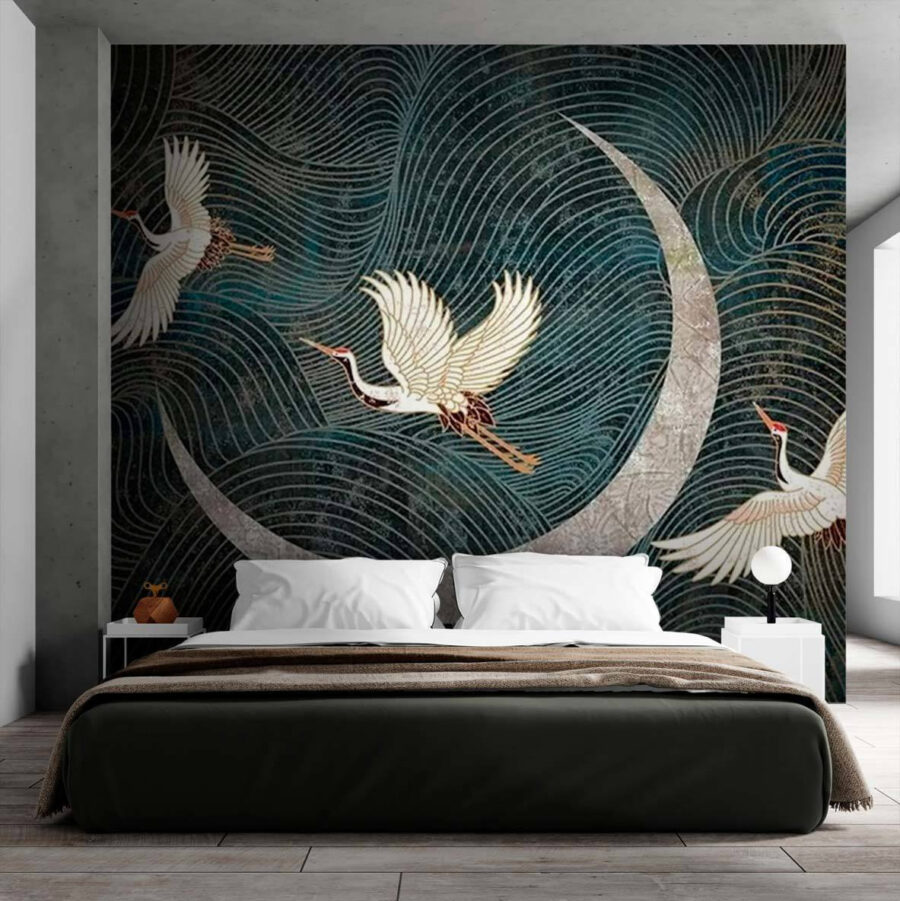 Pittura di uccelli che volano su una luna crescente Pittura di uccelli che volano su una luna crescente