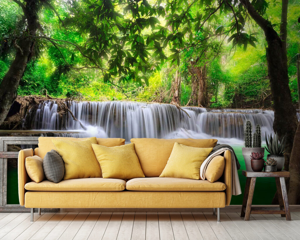 u53889pig36 1024x819 - Cascata in una foresta - tegory