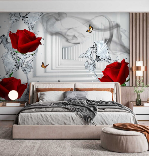 Rose rosse e farfalle in un bicchiere Rose rosse e farfalle in un bicchiere