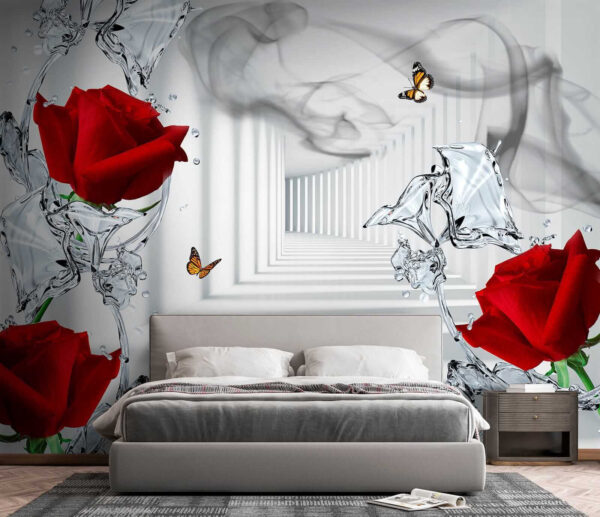 Rose rosse e farfalle in un bicchiere Rose rosse e farfalle in un bicchiere