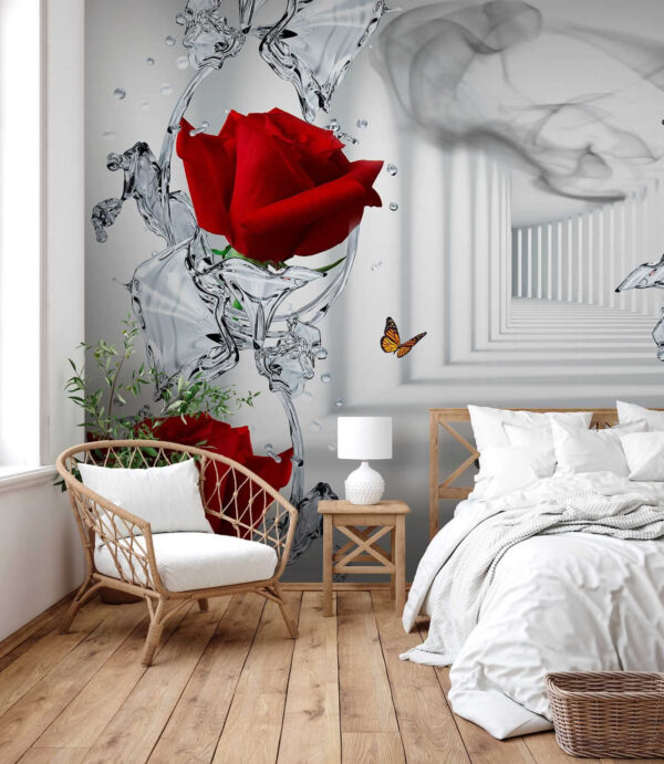 Rose rosse e farfalle in un bicchiere Rose rosse e farfalle in un bicchiere