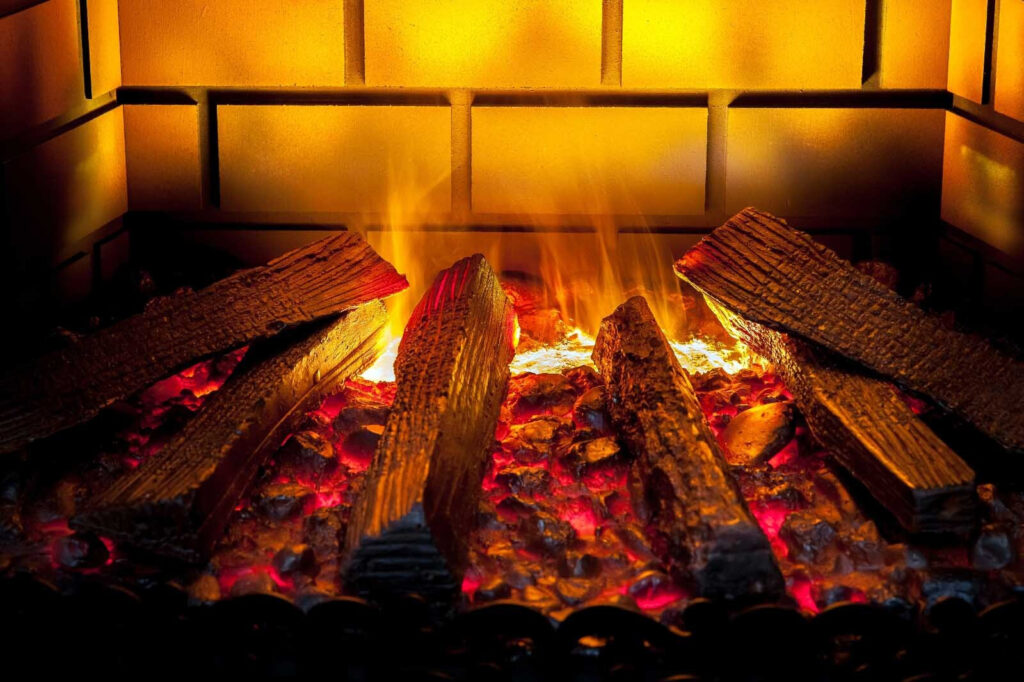 Fuoco in un camino Fuoco in un camino