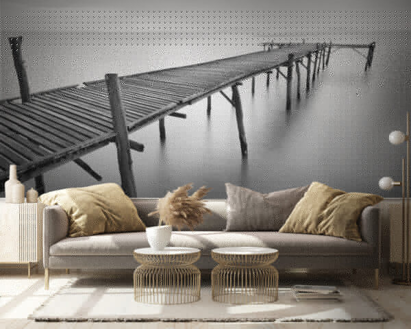 Lungo ponte di legno sull'acqua Lungo ponte di legno sull'acqua