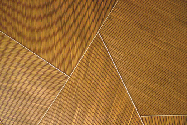 Disegno artistico di boiserie in legno. Disegno artistico di boiserie in legno.