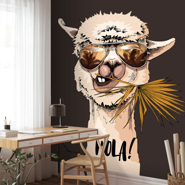 Un lama che indossa occhiali da sole e mangia una foglia Un lama che indossa occhiali da sole e mangia una foglia