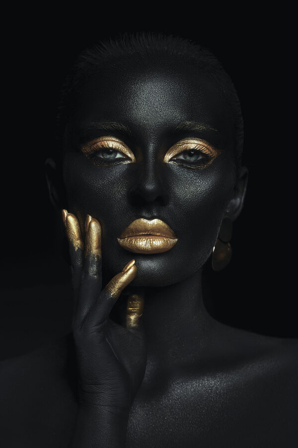 Mystic beauty shrouded in darkness