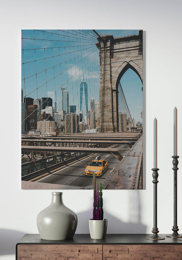 Quadri Quadri Il Ponte di Brooklyn con un taxi giallo che lo percorre (COD: s35628)