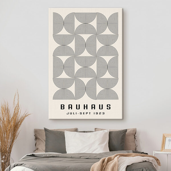 A pattern of circles and lines