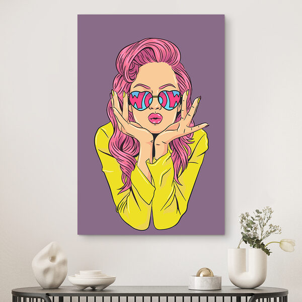 Quadri Quadri Una donna con i capelli rosa che indossa occhiali da sole (COD: s36846)
