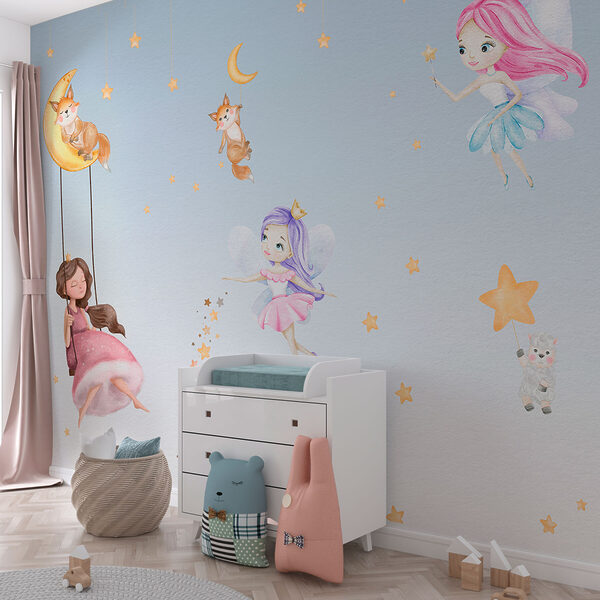 Un murale di fate e animali Un murale di fate e animali