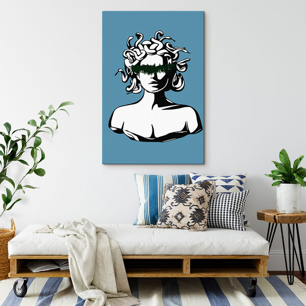 A statue of a medusa with a green line on it