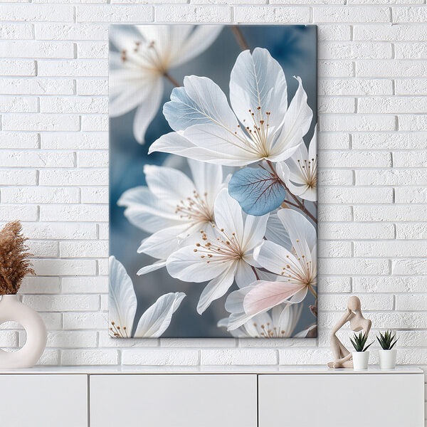 Close up of white flowers