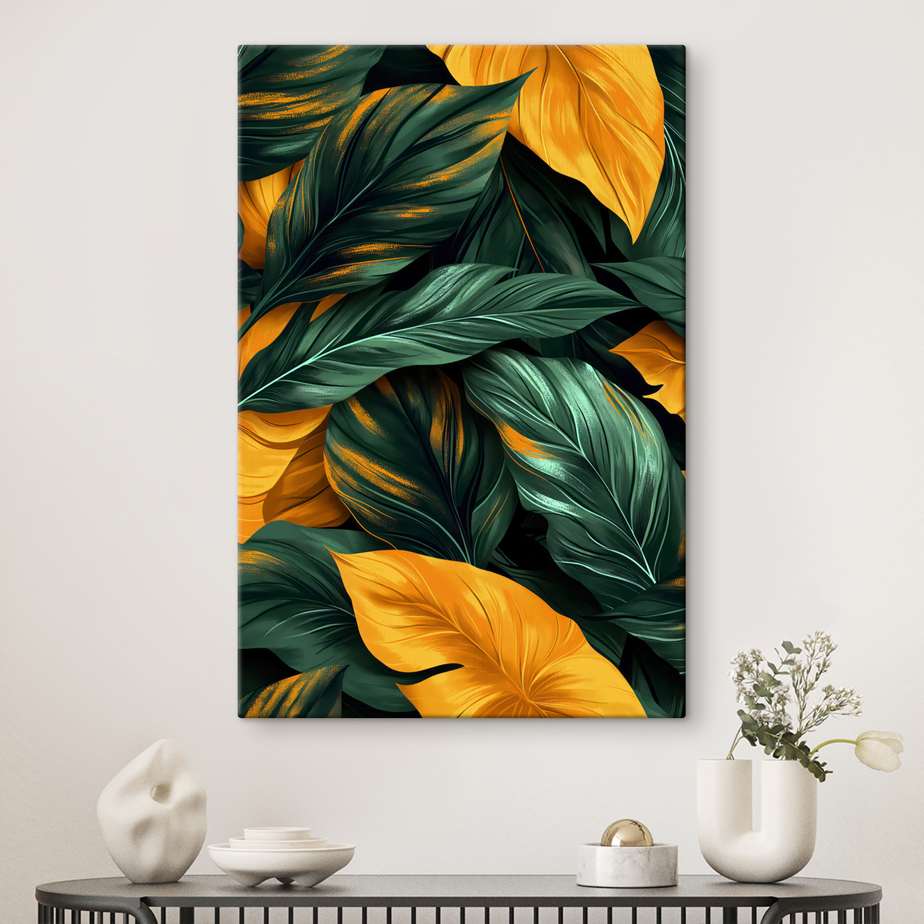 Close up of green and yellow leaves