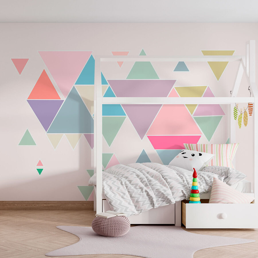 Gruppo di triangoli di colori diversi