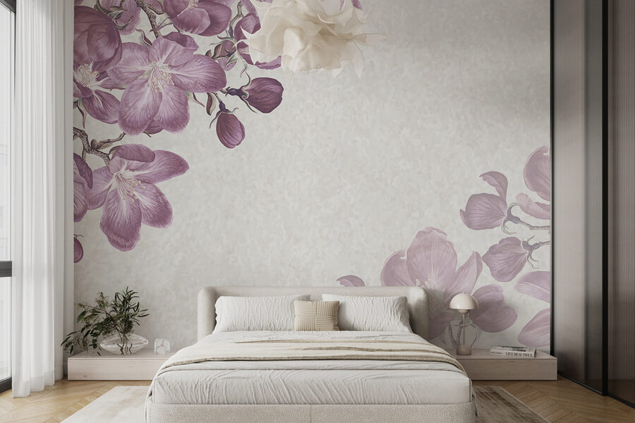 Fiori viola su sfondo bianco