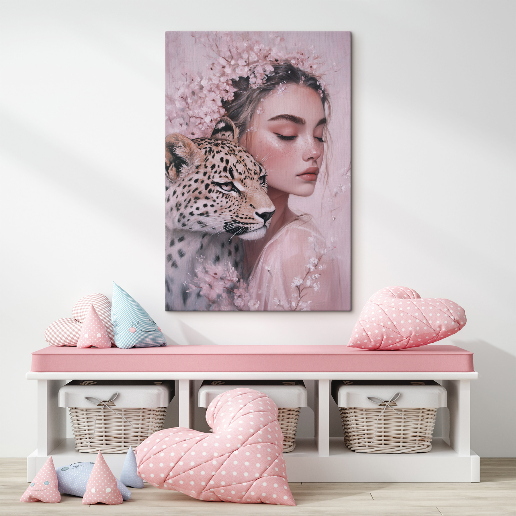 Woman with a cheetah Woman with a cheetah