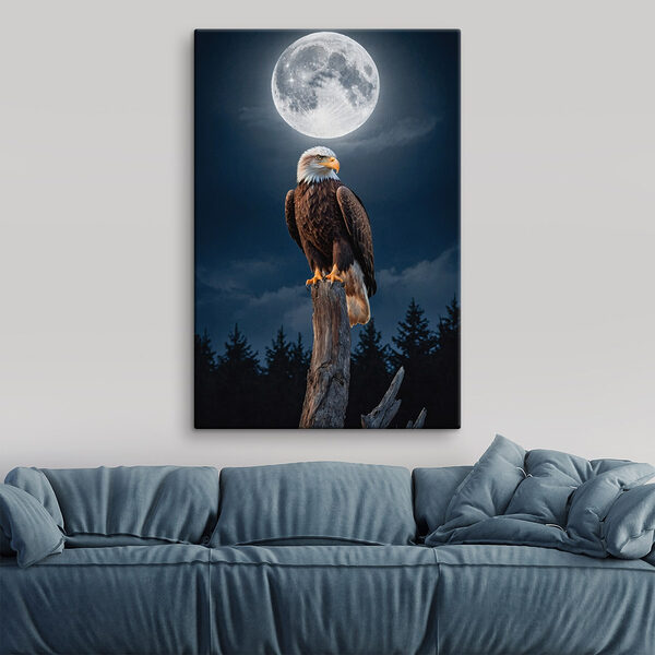 Quadri Un'aquila calva su un palo con la luna piena sullo sfondo (COD: s41043) Quadri Quadri Un'aquila calva su un palo con la luna piena sullo sfondo (COD: s41043)