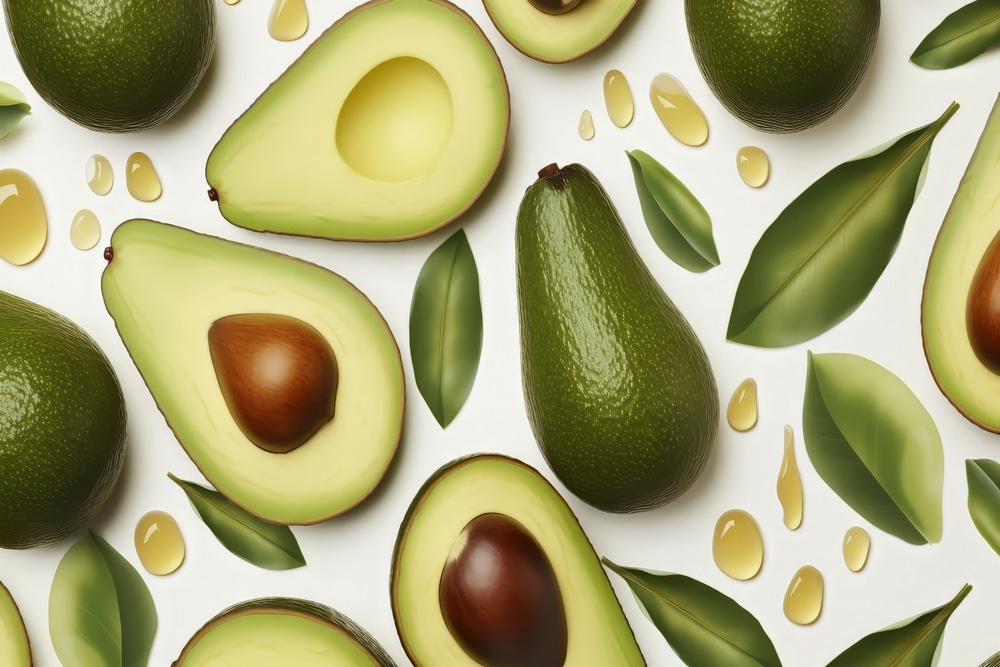 Avocados and avocados with leaves and water drops Avocados and avocados with leaves and water drops