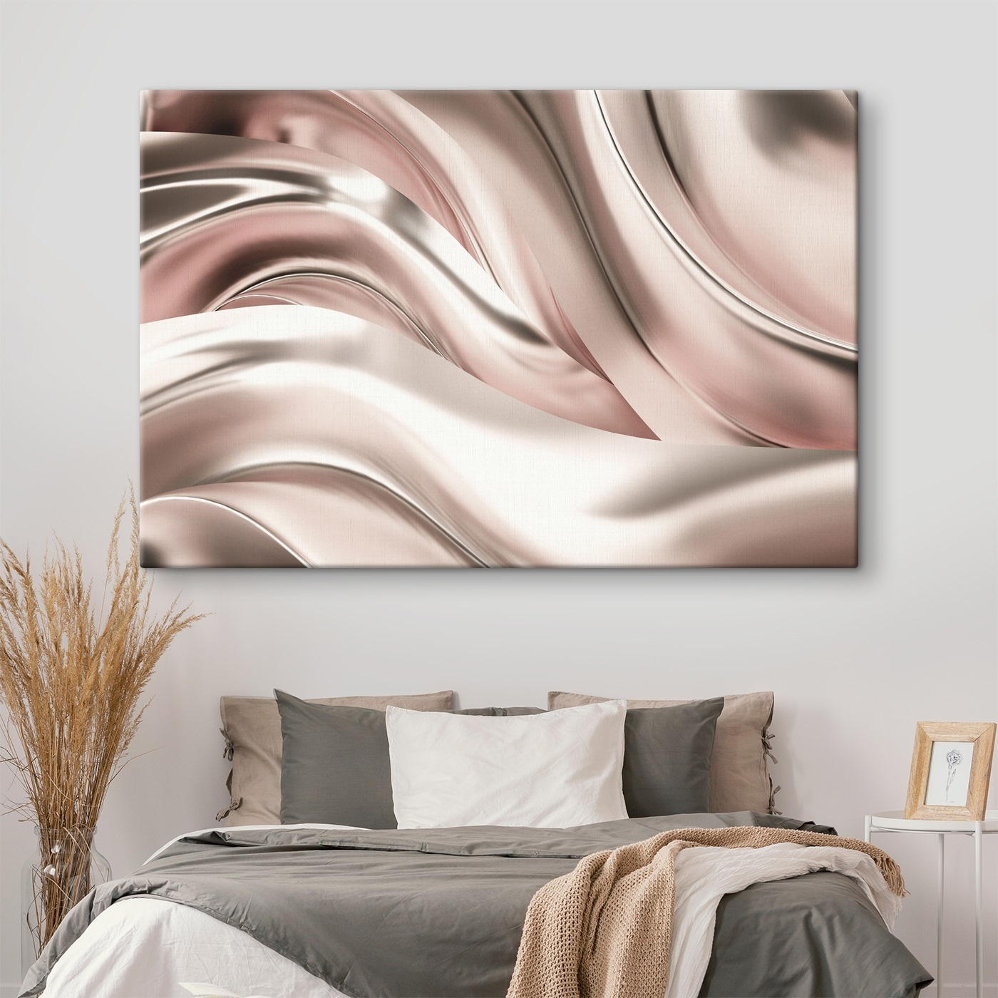 Fluid beauty in metallic waves