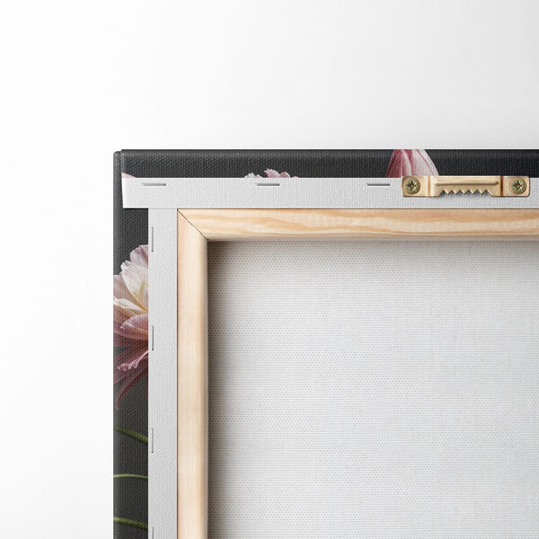Vase of flowers on a table
