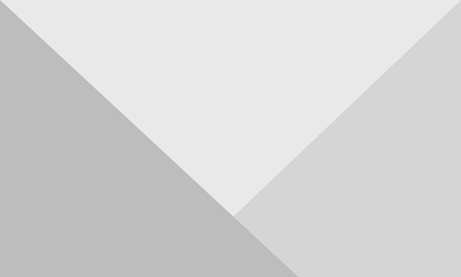 Triangolo bianco e grigio