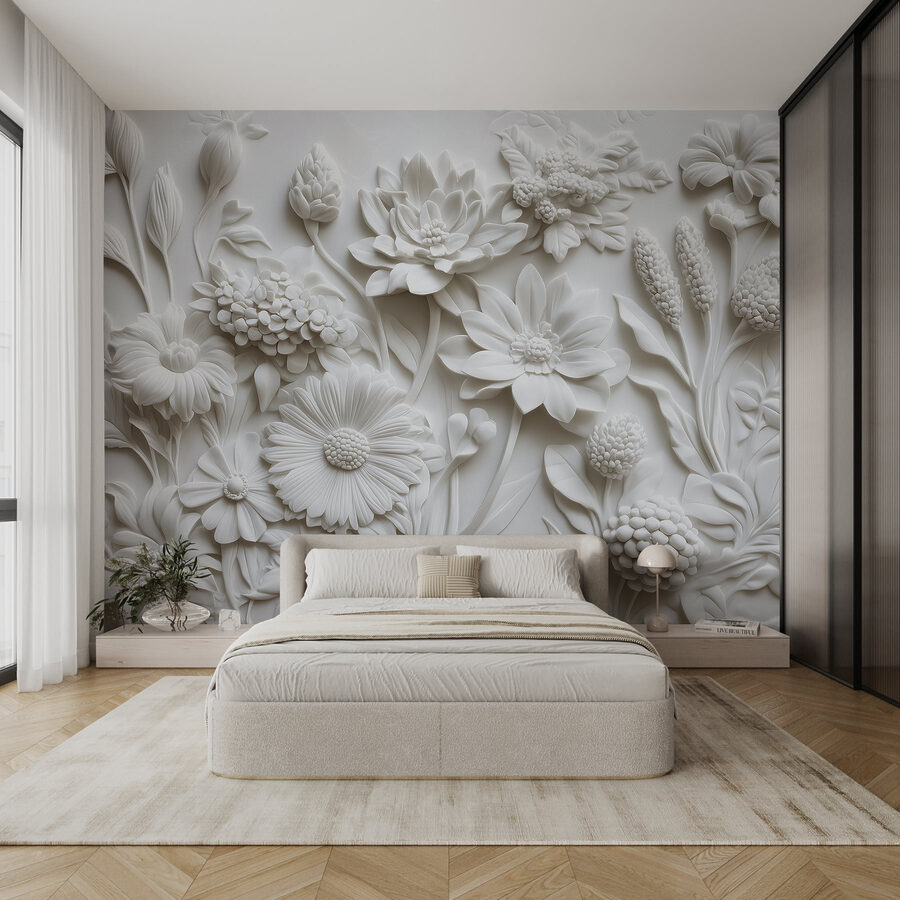 Scultura di fiori bianchi su una superficie bianca