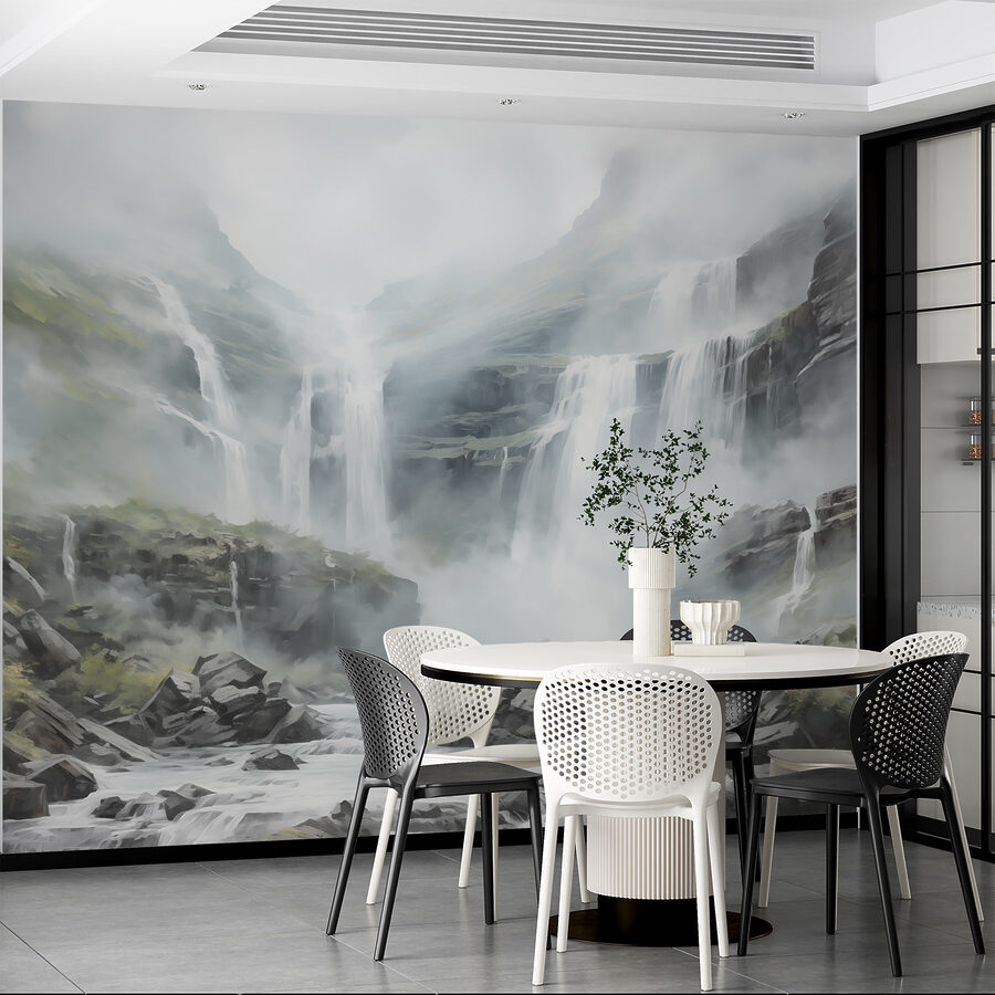 Cascata in mezzo alla nebbia