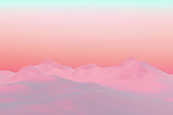 Cielo rosa e blu su una catena montuosa innevata Cielo rosa e blu su una catena montuosa innevata