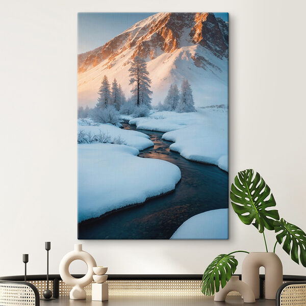 Quadri Fiume che scorre tra montagne innevate (COD: s42281) Quadri Quadri Fiume che scorre tra montagne innevate (COD: s42281)