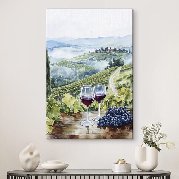 Quadri Quadri Acquerello raffigurante bicchieri da vino su un tavolo con uva e colline sullo sfondo (COD: s42445)