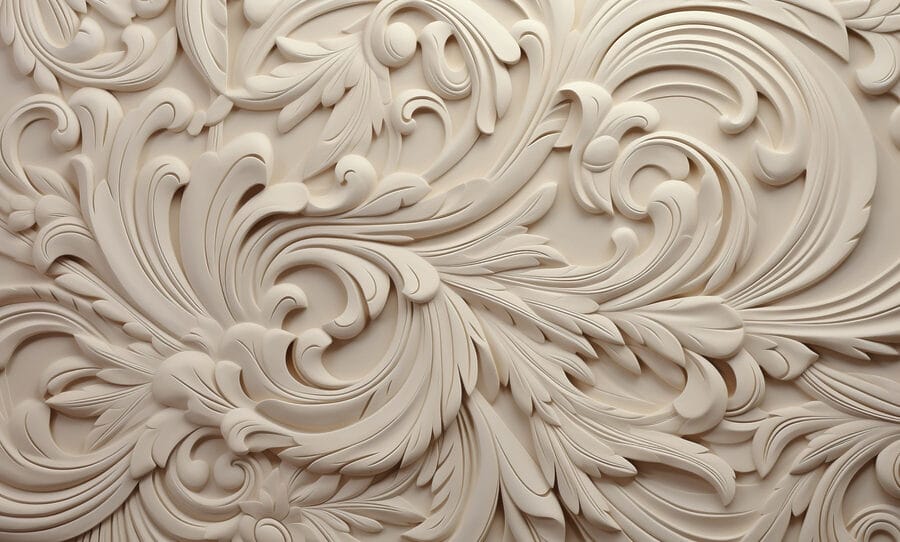 Parete bianca con disegni intricati