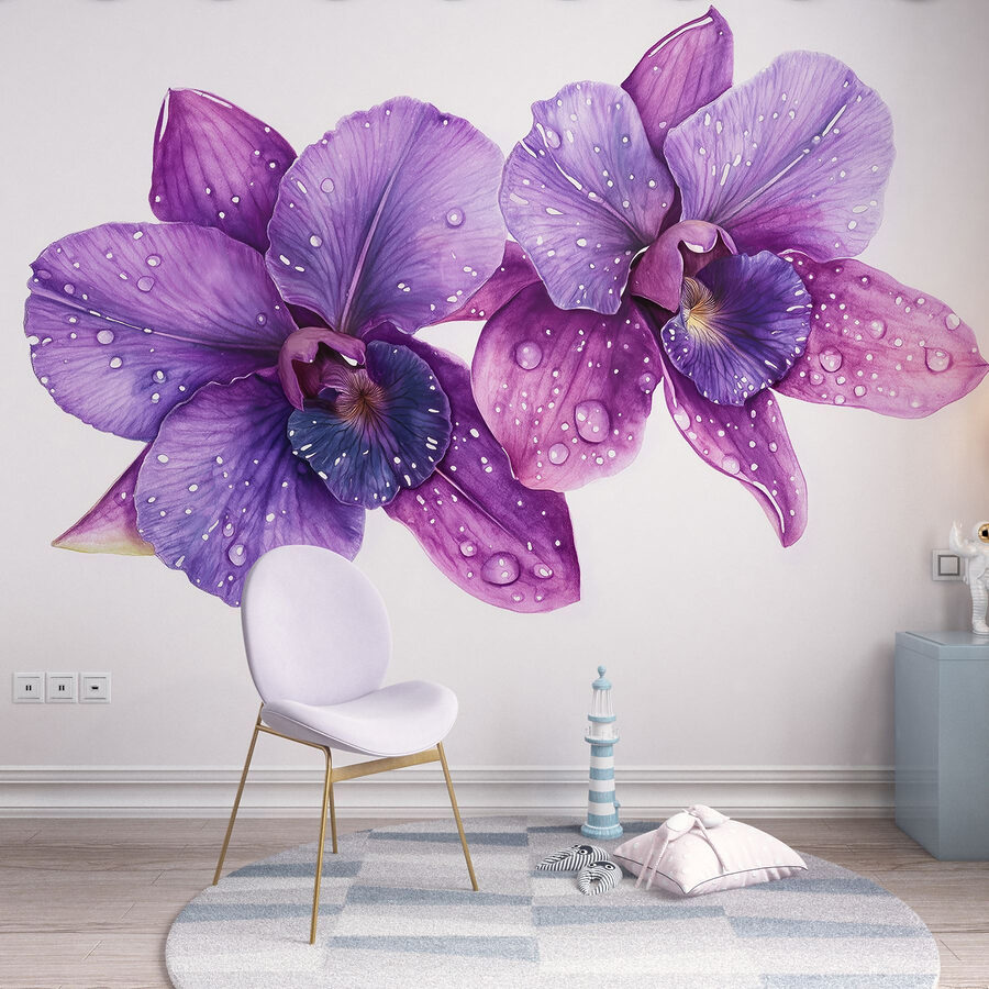Fiori viola con gocce d'acqua Fiori viola con gocce d'acqua