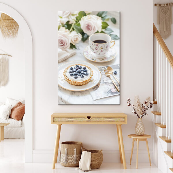 Quadri Quadri Un dessert nel piatto, accompagnato da una tazza di caffè e dei fiori (COD: s43066)