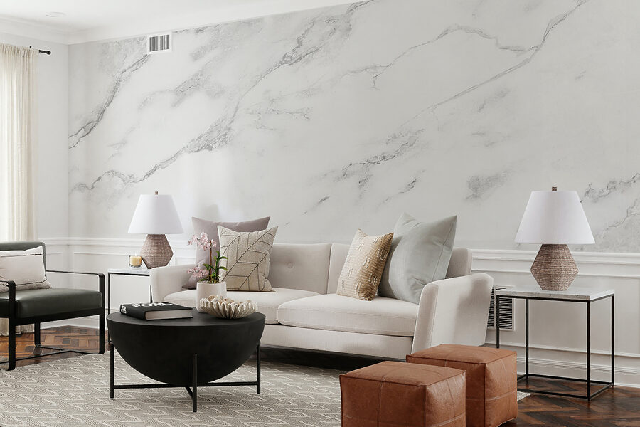 Superficie in marmo bianco con venature nere
