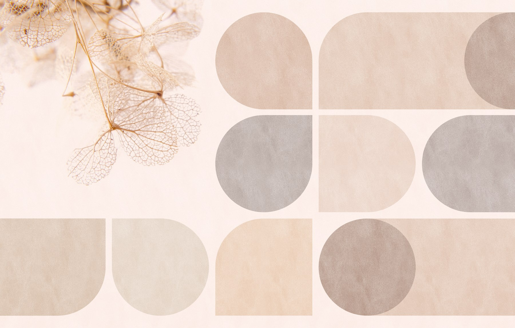 Delicate textures blend in harmony Delicate textures blend in harmony