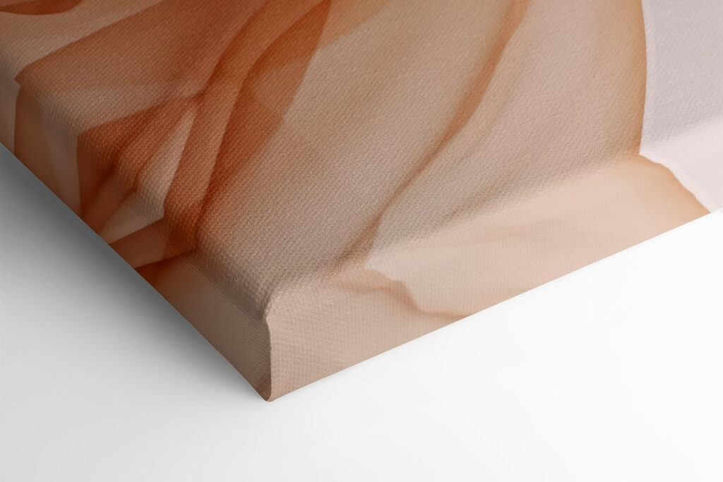 Fluid patterns in warm tones Fluid patterns in warm tones