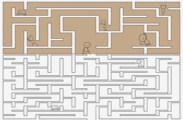 Maze game with people walking on the wall