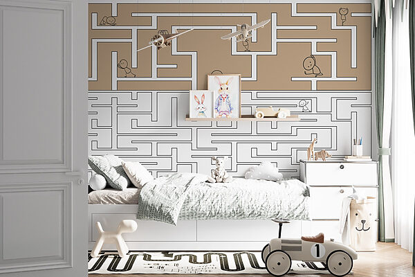 Maze game with people walking on the wall