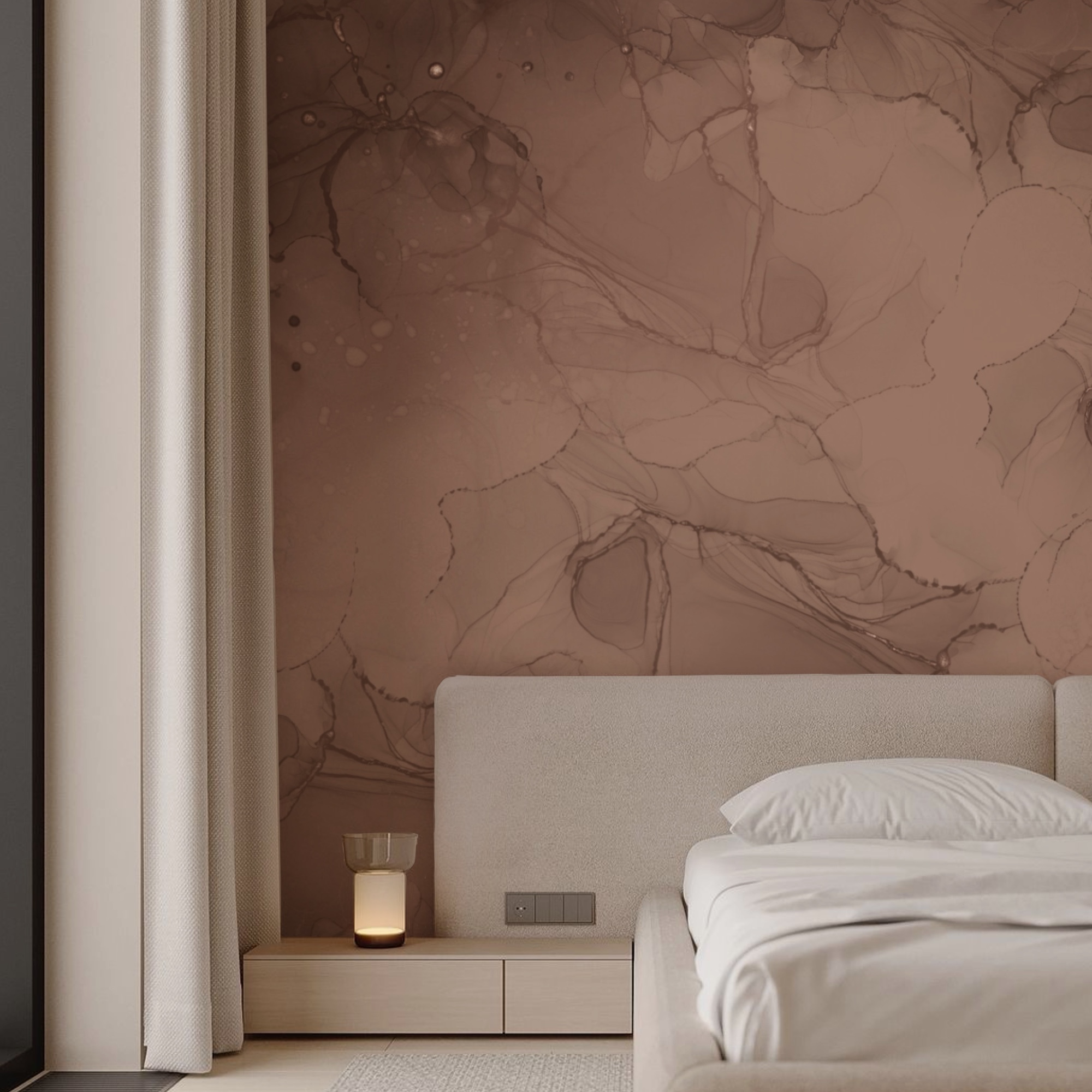 Toni caldi e fluidi in motivi astratti