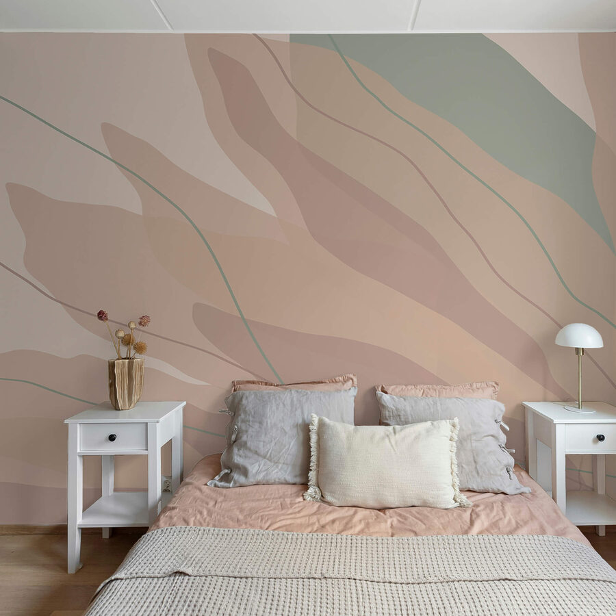 Murales Tinte tenui e forme fluide si uniscono.