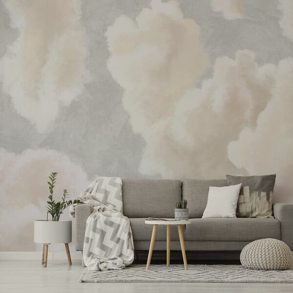 Morbide nuvole alla deriva in un cielo sereno