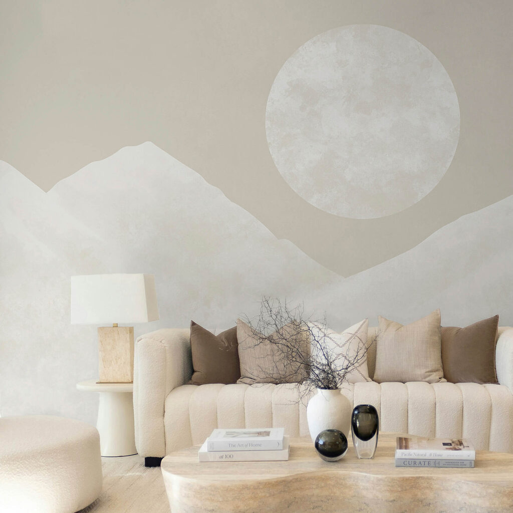 La luna sopra una montagna