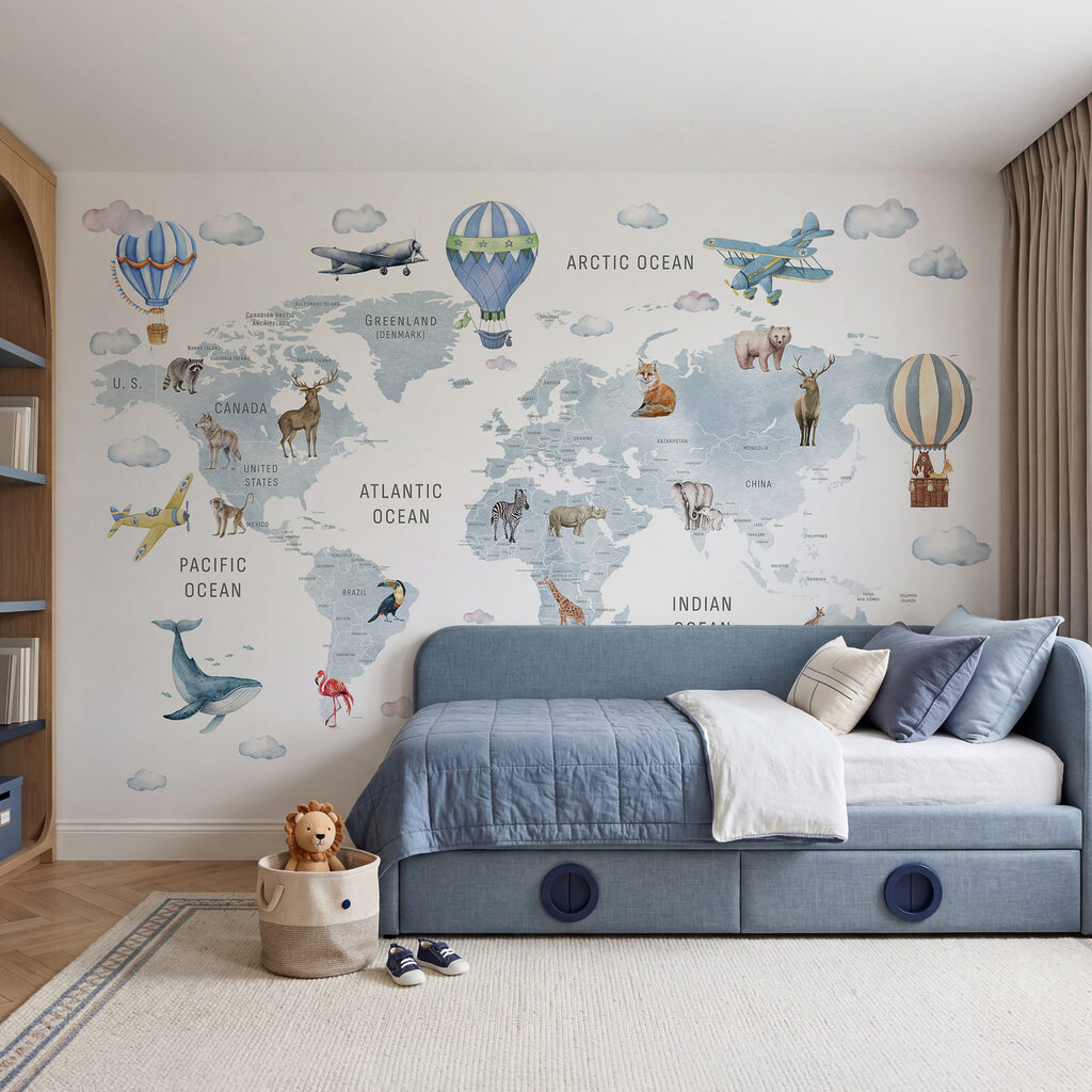 Mappa del mondo con animali e uccelli