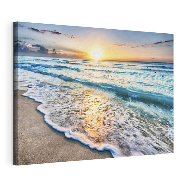 Quadri Una spiaggia con le onde e il tramonto