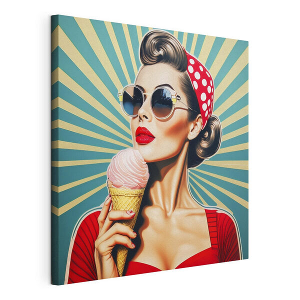 Donna con un cono gelato in mano Quadri Donna con un cono gelato in mano